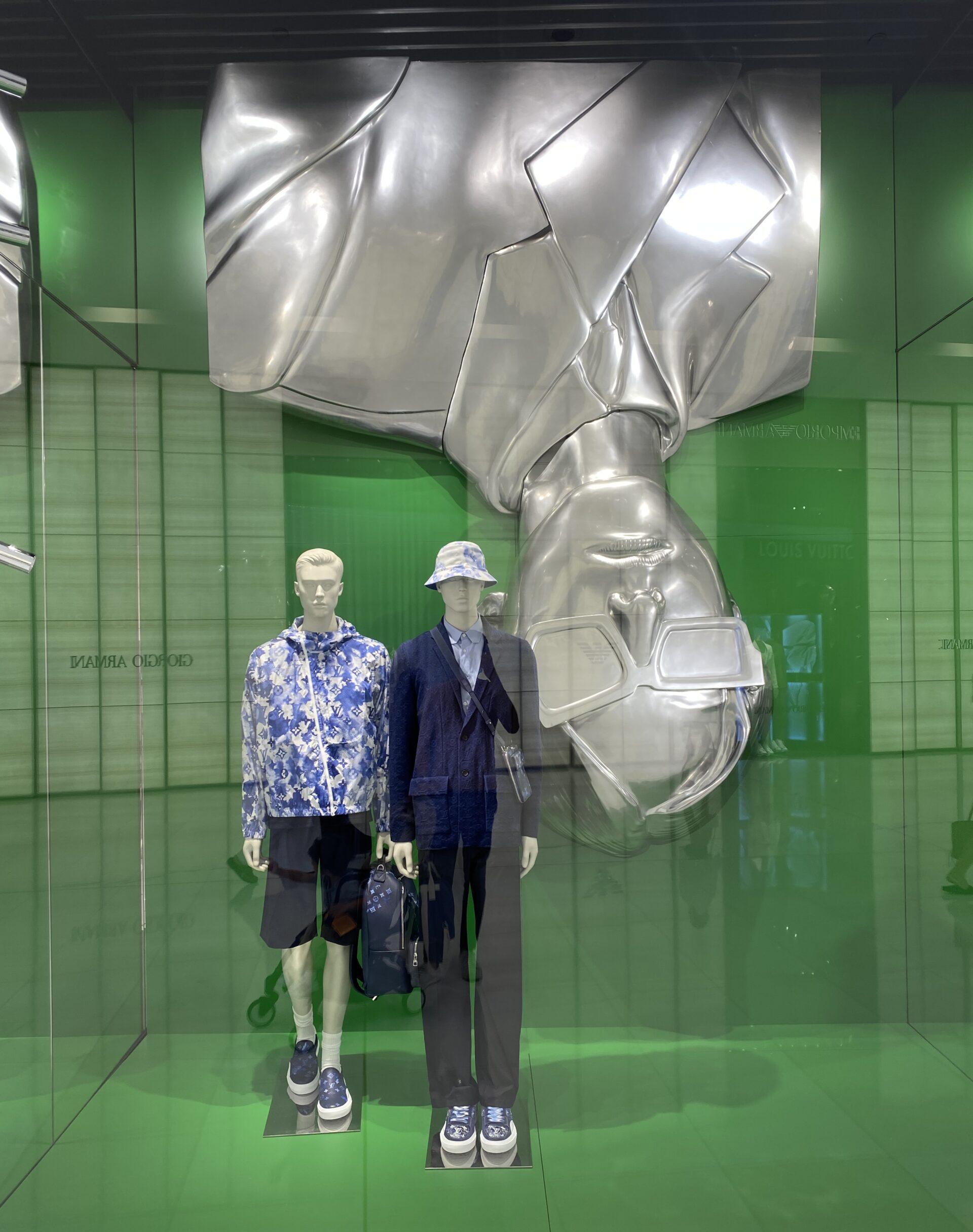 store front display with 3d printing in dubai